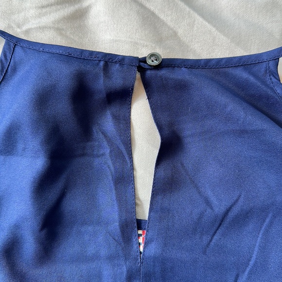 Ann Taylor Petite Halter Red Blue Blouse Size Medium - Picture 3 of 7